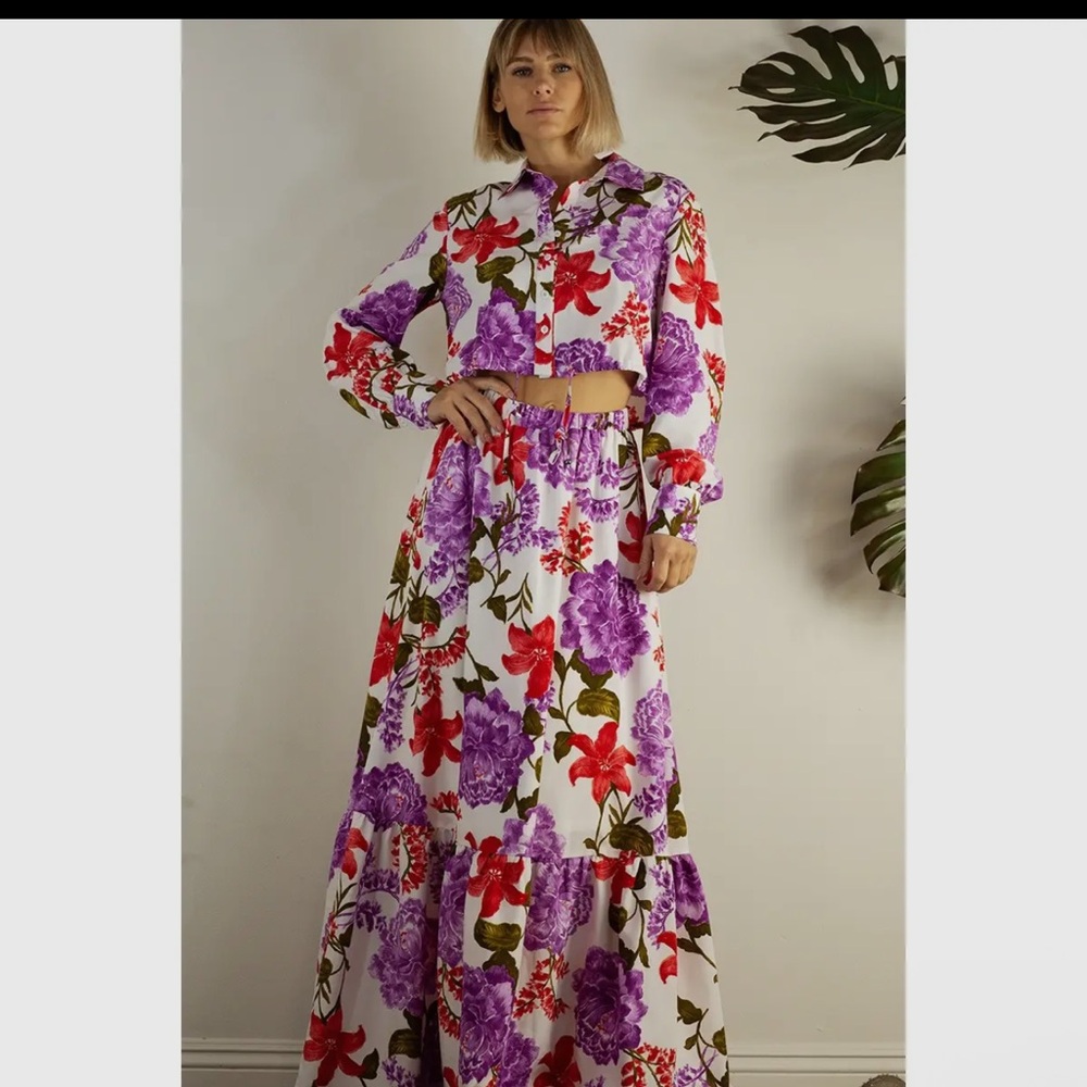 Mulla Floral Maxi Skirt Set- Cropped Long Sleeve Top & Maxi Skirt Set - NWT